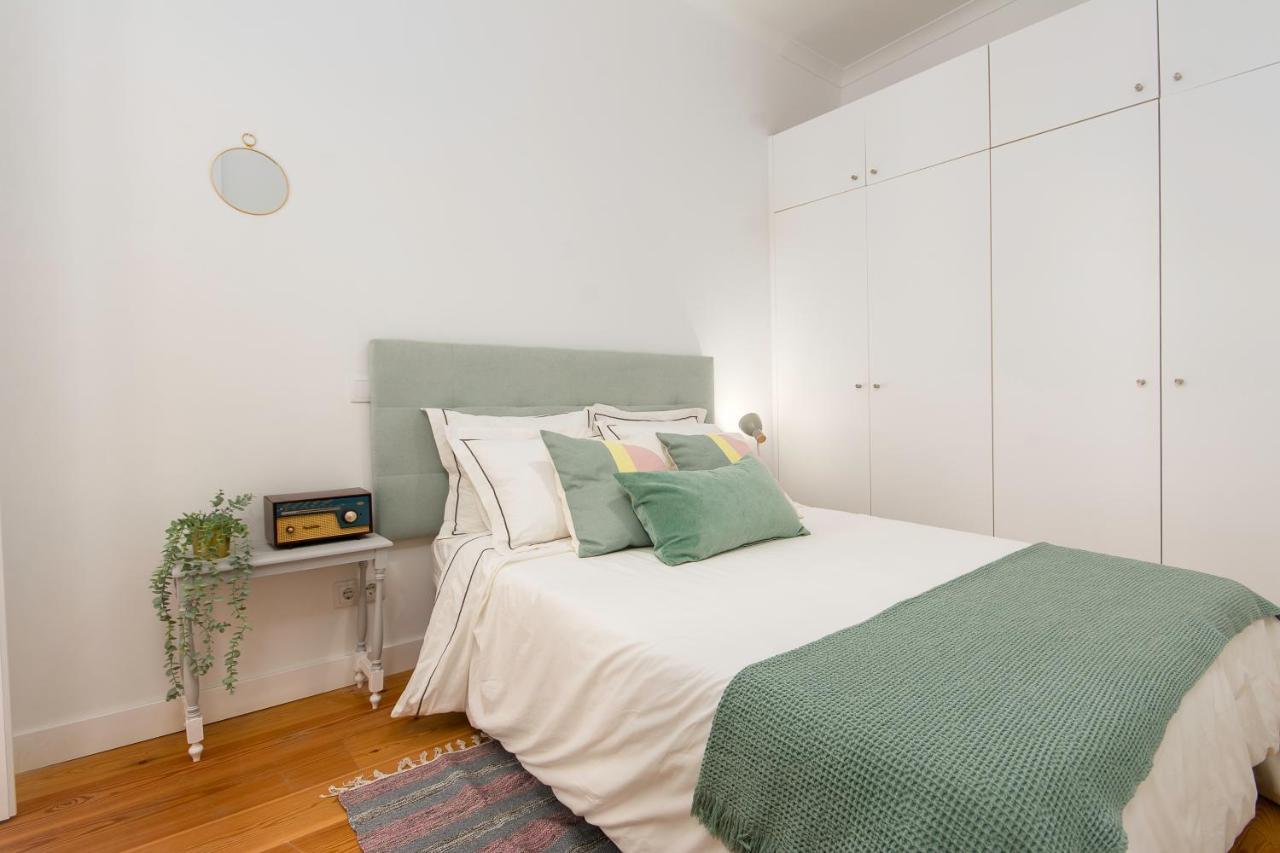 Charming Apartment in Private Condominium at Graça Lisboa Exterior foto